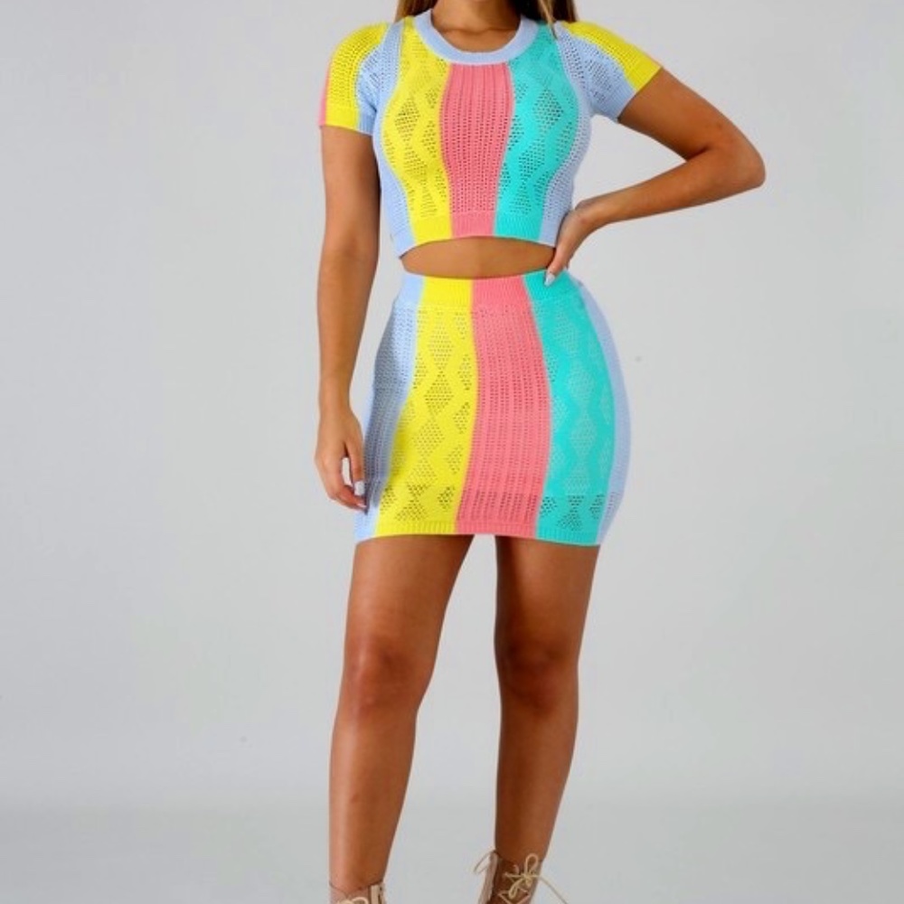 Knitted shirt and skirt set